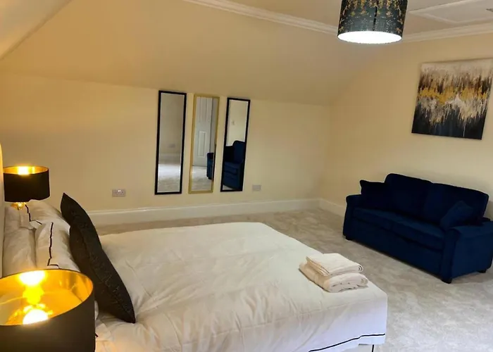 Glasgow Central Paradise - Spacious 3- Bed House